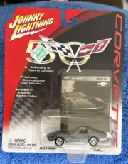 1971 CORVETTE #18 50TH ANNIVERSARY CORVETTE by Johnny Lightning