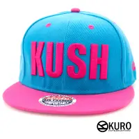 在飛比找蝦皮商城優惠-KUSO-藍色粉紅帽沿KUSH電繡潮流板帽棒球帽