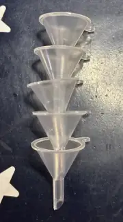5X Eisco Labs 1/4” Small Plastic Funnel - Dia: 1-1/4" - Height: 1-1/2" 5 Pack