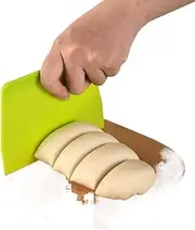 1/2 Pcs Curved Cream Spatula DIY Useful Pastry Cutters Fondant Dough Scraper Cake Cutter Pastry Baking Tool Kitchen Gadgets Kitchen Accessories 1/2 件弯奶油抹刀 DIY 实用糕点切割器软糖面团刮刀蛋糕切割器糕点烘焙工具厨房小工具/483
