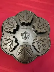 Nordic Ware Autumn Leaf Cakelet Pan