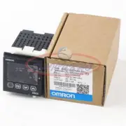 ONE New Omron E5CC-RX2ASM-880 Temperature Controller 100-240VAC