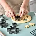 10Pcs Snowflake Christmas Cookie Set Cutters 3D Tree Snowflakes Biscuit Dinner√