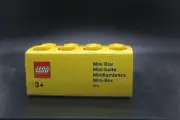 Lego Mini Box (8 Knobs - Yellow) New