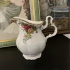 VINTAGE ROYAL ALBERT OLD COUNTRY ROSE 32 OZ PITCHER