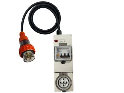 Power Adapter 20 Amp 5 Pin Three Phase to 10 Amp 5 Pin Three Phase outlet