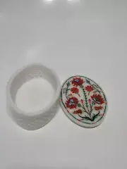 Oval India Hand Carved Soapstone Inlaid Floral Trinket Jewelry Box