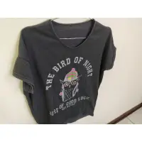 在飛比找蝦皮購物優惠-二手 可愛 貓頭鷹 圓領 短袖 寬鬆 T shirt T恤 