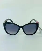 Foster Grant Maxblock UVA Protection, Black Sunglasses Women w/ Temple Gold Ring