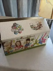 Childrens DIY Button/Badge maker Model 108. NEW