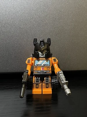 Transformers Kre-o Cybertron Class of '85 Kreon Autobot Grapple w/ Blaster NEW