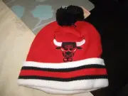MENS CHICAGO BULLS BLACK Mitchell & Ness Winter BEANIE HAT RED/BLACK/WHITE NWT
