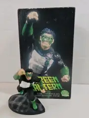 DC DIRECT Green Lantern Kyle Rayner Mini-Statue Figure LOT # 743