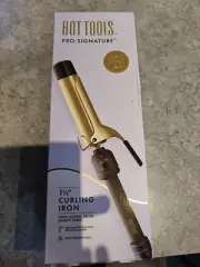 R3-Hot Tools Pro Signature Gold Curling Iron | Long-Lasting Defined Curls 1 1/2"