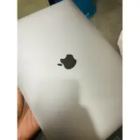 在飛比找Yahoo!奇摩拍賣優惠-蘋果原廠 MacBook Pro 2017年 i5 16G/