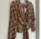NW! FOREVER 21 CONTEMPORARY Long Sleeve Front Tie Top Blouse Women’s XS