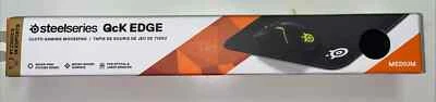 SteelSeries QcK Edge - Cloth Gaming Mouse Pad - stitched edge to prevent wear -