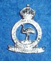 14 LIGHT HORSE (QMI MORETON) REGT HAT BADGE WW2 - REPRO AUSTRALIAN ARMY NEW