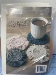 ANNIE'S CREATIVE WOMAN Kit of the month club - MACRAME COASTERS KIT Set of 4