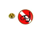 pins pin's badge metal lapel hat button diver dive flag scuba