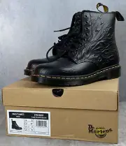 Dr Martens 1460 Flames Boots Black Men Size 9 Flame Emboss 8 Eyelet Lace Up Boot