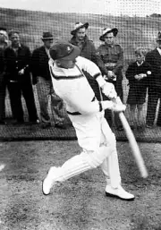 Don Bradman practising in the nets Cricket Historic Old Photo 1