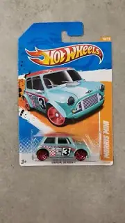 Hot Wheels Track Stars Morris Mini 2010