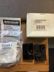 812432A 4 Mercury Boat Outboard Engine Mounting 40 HP (Kit)