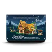#43242 Snow White and the Seven Dwarfs Cottage - Li'l Bigger Display Plaques