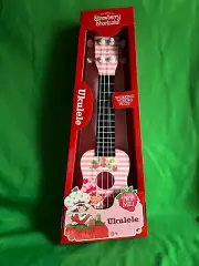 Strawberry shortcake 16” Ukulele 3 & Up