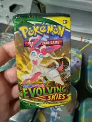 EVOLVING SKIES Pokemon TCG Sword & Shield FACTORY SEALED Sylveon Booster Pack