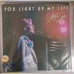 黑膠唱片(代理版 片況佳)~DEBBY BOONE-YOU LIGHT UP MY LIFE專輯,收錄FROM ME T