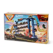 Monster Jam Garage Grave Digger Playset