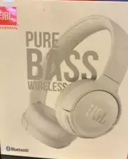 JBL Pure Bass Wireless Bluetooth Headphones White New