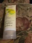 AVON Naturals Glowing Body Scrub LUSH GARDENIA BLOSSOM