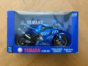 Valentino Rossi YZR-M1 #46 Go!!!!!!! 1:12 Blue New-Ray