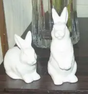 THRESHOLD 2 pc. STONEWARE WHITE BUNNY SALT AND PEPPER SET - NEW