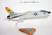 VF-32 Fighting Swordsmen F-8 (1962) Model,Vought F-8 Crusader,18",Mahogany Scale