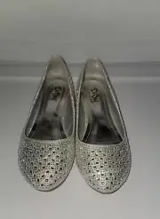 Sparkle Shoes diva by benjamin walk shoes