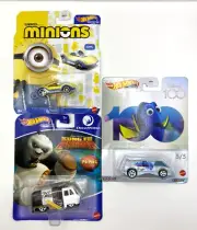 HOT WHEELS - PREMIUM - MINIONS - FINDING NEMO DORY w/real riders- KUNG FU PANDA