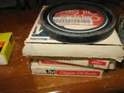 NEW Old Stock Clipper Oil Seal Johns-Manville pn#- 12366 LPD / 79-21-000004