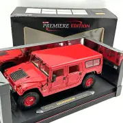 Maisto Hummer 4 Door Wagon Premiere Humvee Showroom Display 1:18 Scale