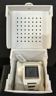 New with tags Diesel DZ-7224 White Digital With Box, Pillow & Book