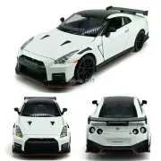1:32 Nissan GT-R Nismo Toy Car Diecast Metal Model Car Pull Back Boys Toys White