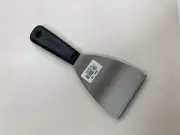 504 Pavan Putty Knife