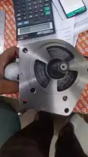 Eaton Hydraulic Gear Pump For Mahindra C-35 Tractor GD5-18-8-G9FFR-20-IN