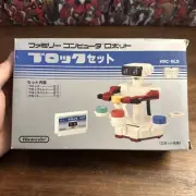 NEW - Family Computer Robot Block Set R.O.B. Nintendo Famicom NES Japan Stack-Up