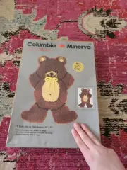 VTG NEW NOS TV Teddy Rug or Wall Hanging 20x27" Columbia Minerva latch hook