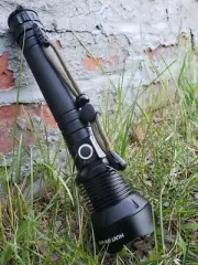 Super Bright Zoomable LED Flashlight 2000 Lumens Aluminum Body Quality 15W 200 M