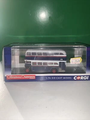 1:76 Crossley DD42 Hyde Ashton Corporation by Corgi in White and Blue OM41610B